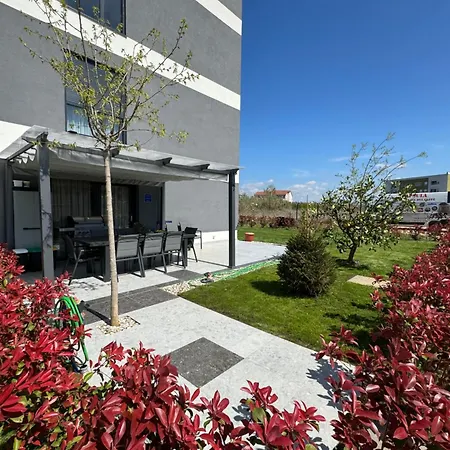 Capsula Luxury Apartman *