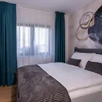 Capsula Luxury * Umag