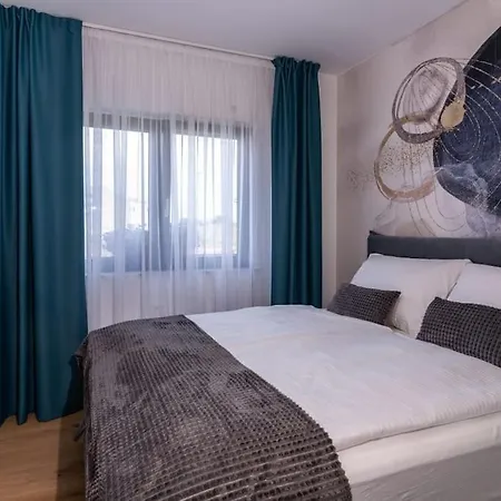 Capsula Luxury * Umag